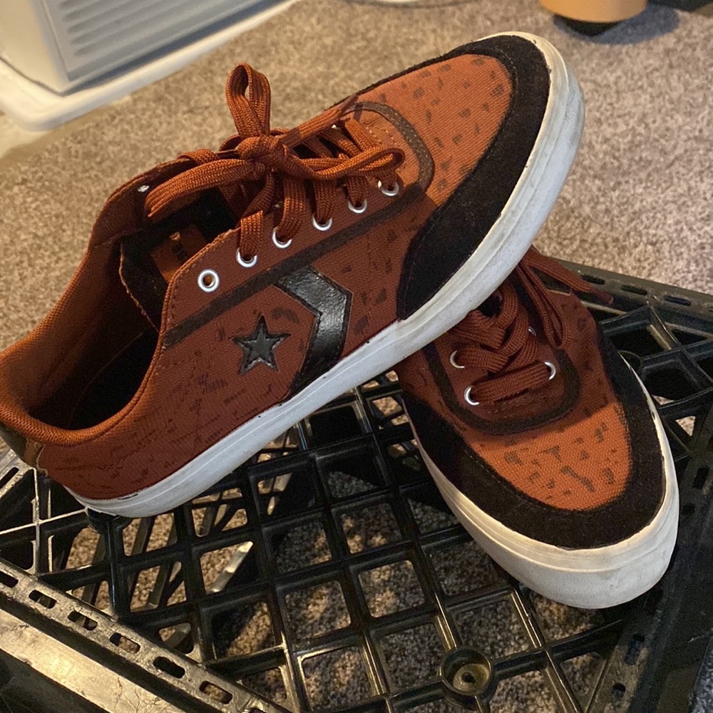 Burgundy Custom Converse - Picture 2 of 3